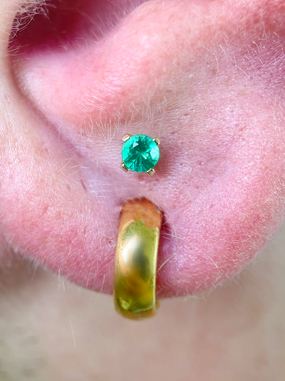 Ravello – Or 14K (Émeraude 3mm)