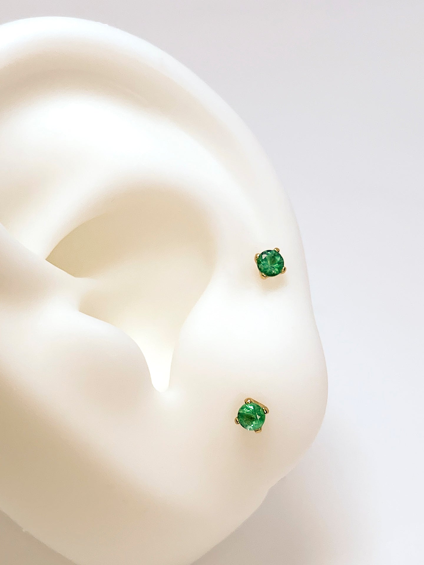 Ravello – Or 14K (Émeraude 3mm)
